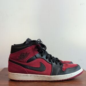 Nike Air Jordan 1 Mid Reversed Banned Sz 11.5